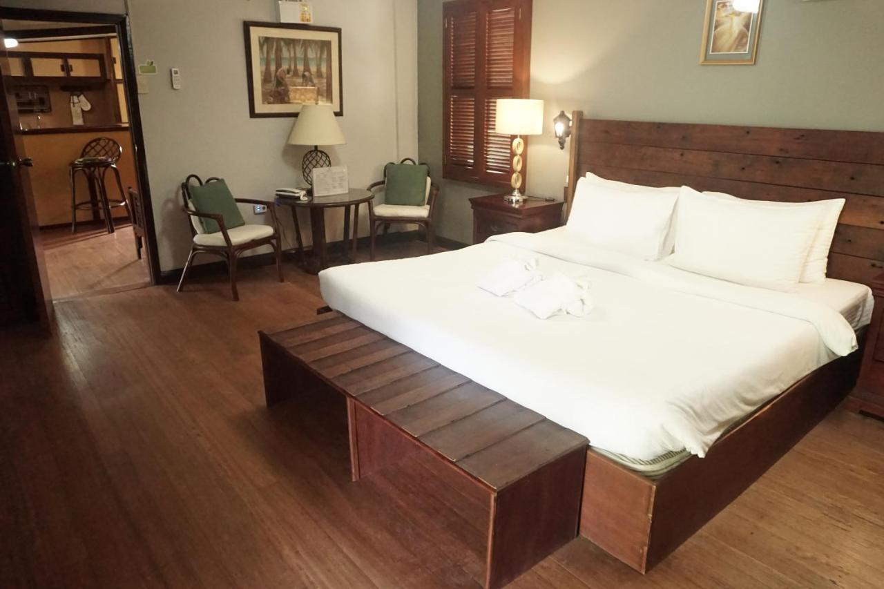 두마구에테 Victoria'S Haven B&B 외부 사진